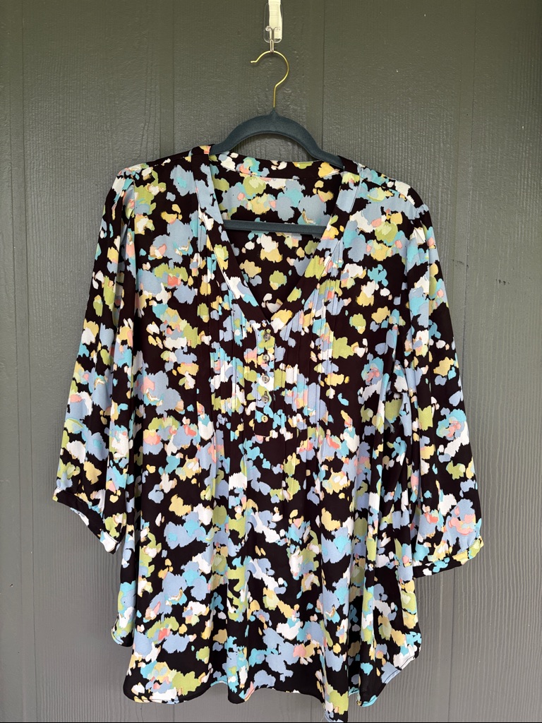 Black Floral-Print V-Neck Women’s Blouse